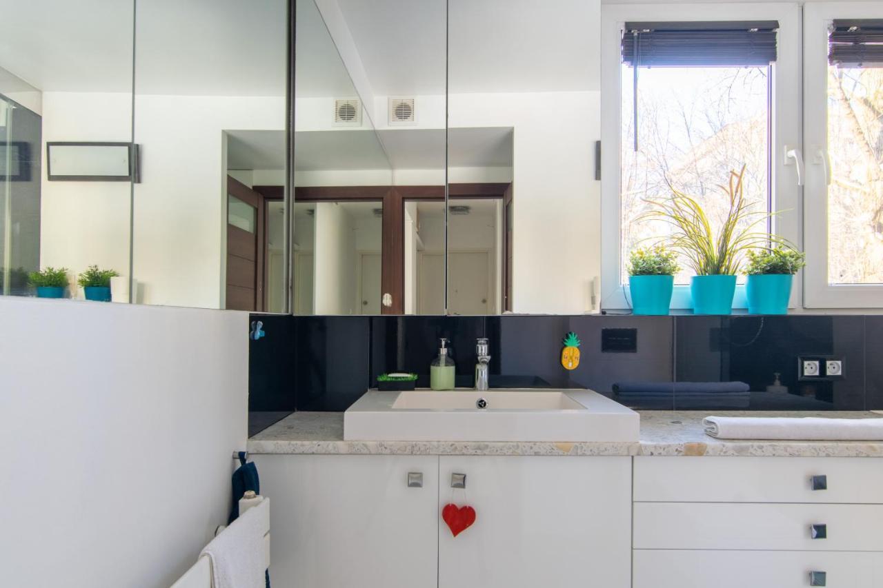 Apartament W Sercu Powisla, Balkon, Klimatyzacja, Wifi, Brak Tv Warszawa